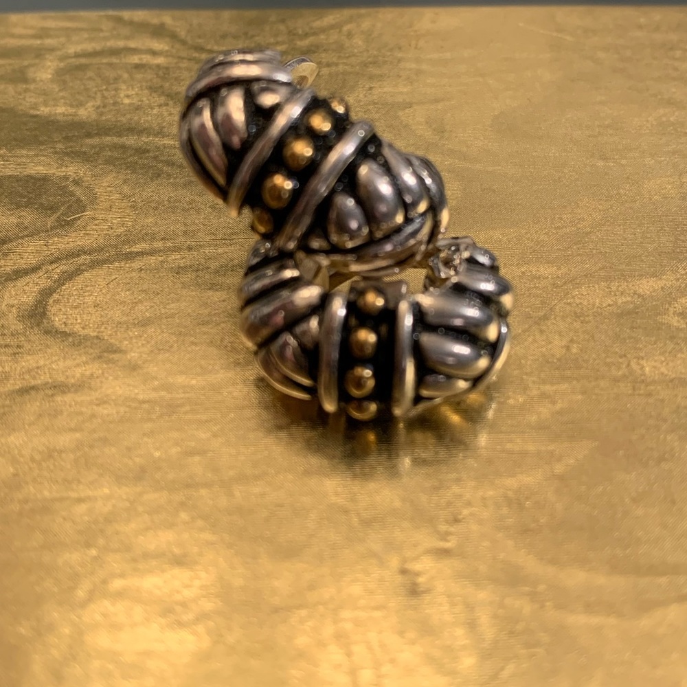 Clip On Two-Tone earrings = David Yurman style